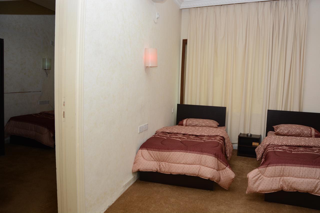 Teeba Palace Hotel Suites Amman Exterior photo