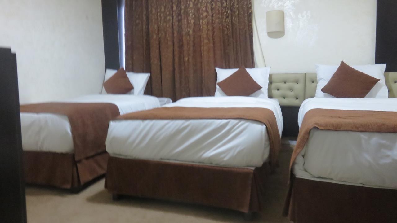 Teeba Palace Hotel Suites Amman Exterior photo